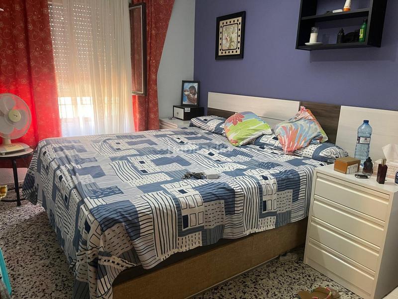 Foto 0bce49c7-e030-4784-bc02-5813a3c0e044. Piso  céntrico con patio en Almansa