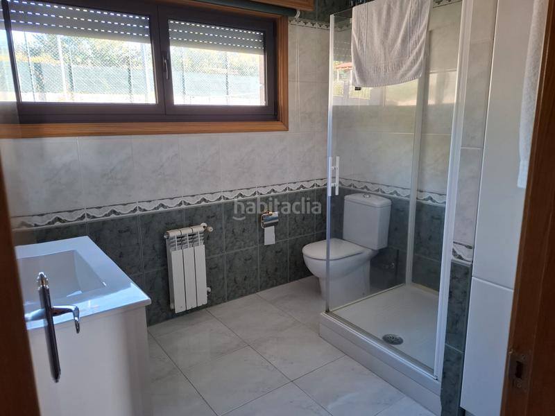 Foto 23f12871-2ae4-4f74-b440-45b5bc0b753f. Rent house with heating parking in Gondomar