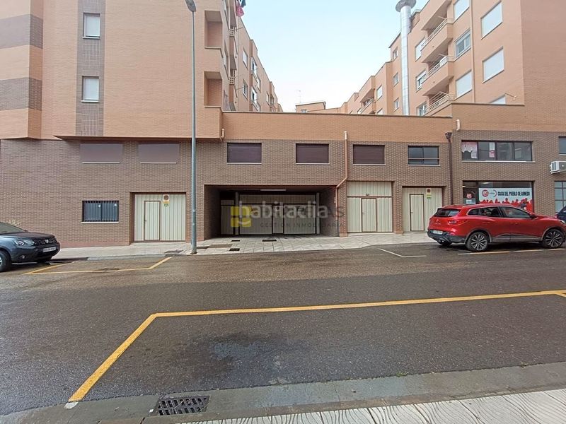 Foto 6b7cdeb2-b499-4a1f-8f7f-24b347067ab1. Posto auto in pablo neruda 10 in Arnedo