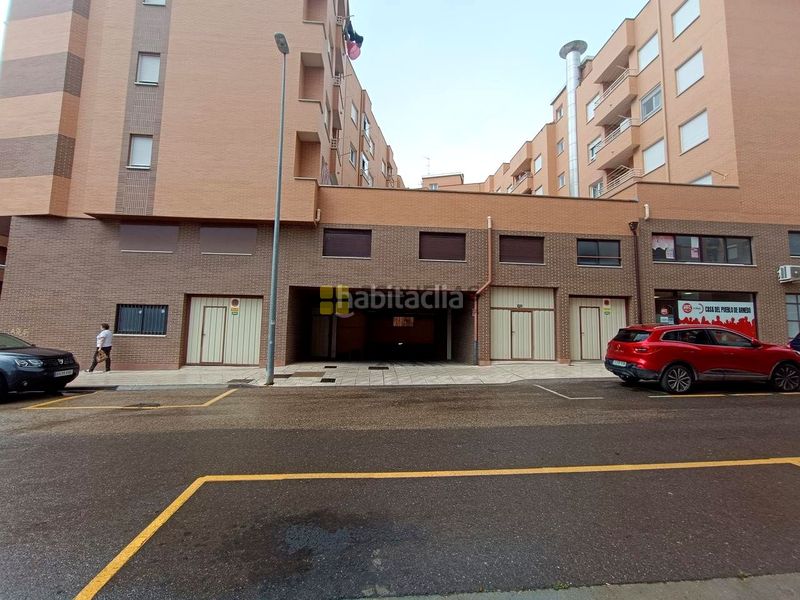 Foto bcd5d8d4-5c87-4d13-85e0-c63db904ec8d. Posto auto in pablo neruda 10 in Arnedo