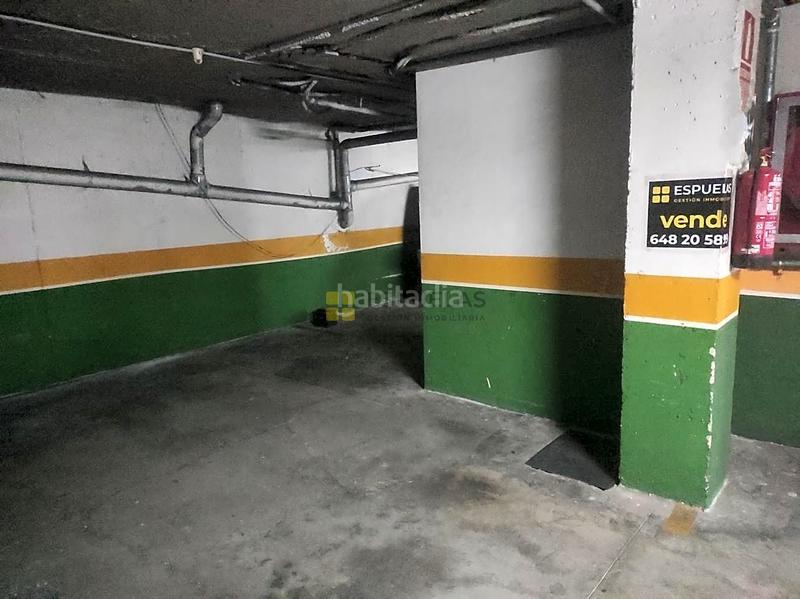 Foto e8fe022d-c805-44b1-bfb8-eb917d7f34e3. Aparcament cotxe a gonzalo de berceo 6 a Arnedo