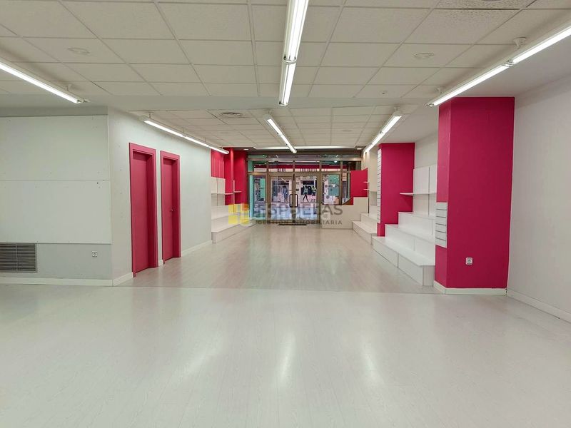 Foto d3f41515-2fda-41a2-a08c-eba43551e52f. Rent business premise in calle juan carlos i 5 in Arnedo