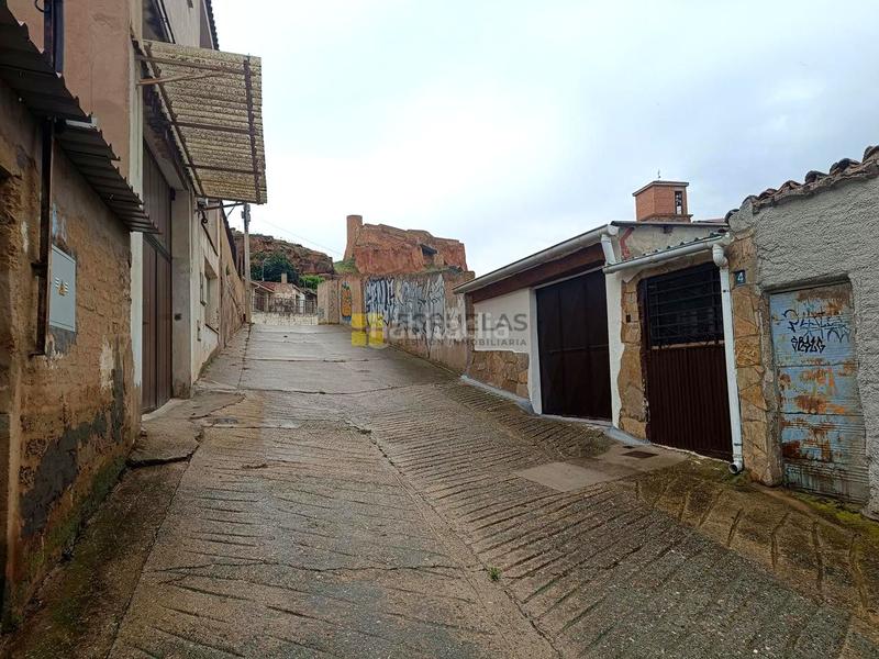 Foto 8e5fbbe4-8029-404b-9d1c-103d0e542214. Casa adosada en san juan 15 en Arnedo