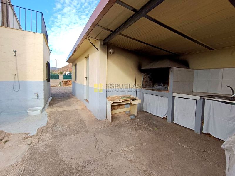 Foto 1b13f9b9-cd30-42a3-8800-392616a5f6d0. Casa a calle moreta norte 7 a Quel