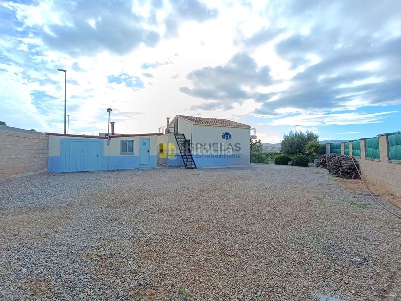 Foto ffee2f22-2e7a-4140-80c4-38de27bc06b9. Casa a calle moreta norte 7 a Quel