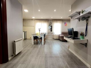 Apartment in De la santa cruz 14