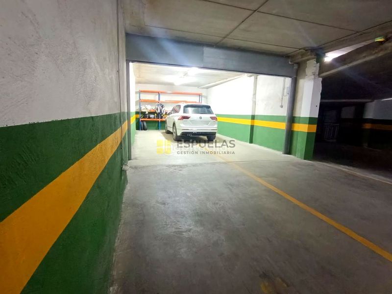 Foto 9bea7130-9250-4a50-bdda-a5ff9b3f789d. Parking coche en pablo neruda 10 en Arnedo