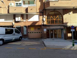 Posto auto in Doctor Castroviejo 1
