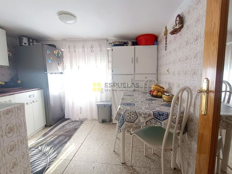 Foto 1f3aff66-f980-41cb-9a8b-9fe014c71ab7. Casa a collado 35 a Arnedo