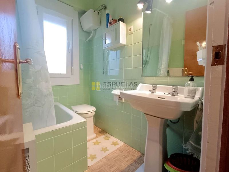 Foto e6a93ce1-7d83-4af3-970e-177985e13275. Apartamento en calle mayor 10 en Arnedo