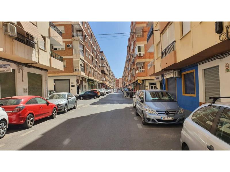Foto 56657710-7486-4fff-9fa4-1fe4fa2f0ec8. Local comercial local en venta en Nueva Andalucía en Almería