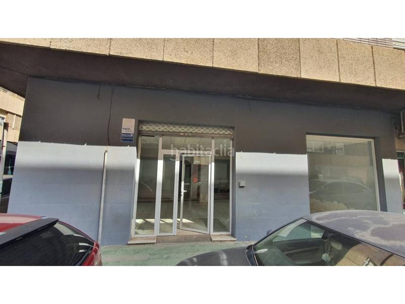 Foto 36153c9c-fe77-4eae-9b75-d950ae7df37d. Alquiler local comercial  capital en Almería