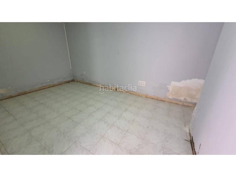 Foto e40c6655-05e6-45fe-875d-d65a0e19672e. Alquiler local comercial  capital en Almería