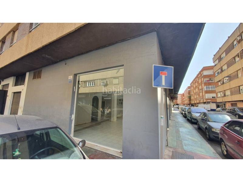 Foto e4704a21-7c40-438f-9553-9249a6235c25. Alquiler local comercial  capital en Almería