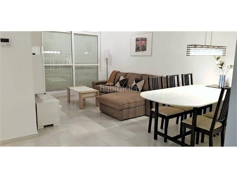 Foto c26a8936-31b2-48d8-88a7-0111dc1bc3a1. Affitto appartamento con parcheggio piscina in El Toyo Almería