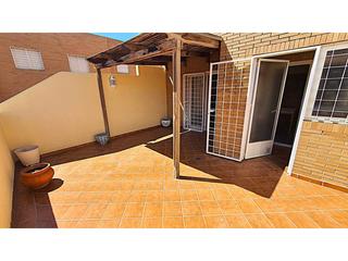 Trplex  Croacia. Triplex en villa blanca para entrar a vivir