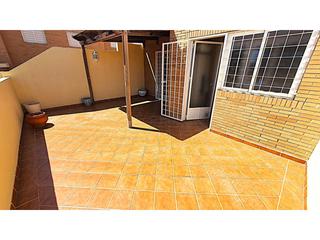 Tríplex  Croacia. Triplex en villa blanca para entrar a vivir