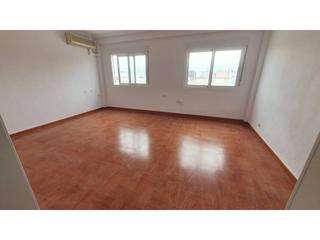 Lloguer Pis  Cardenal herrera oria. Piso en el centro de alquiler
