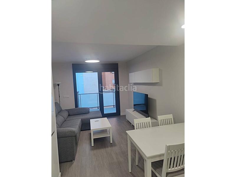 Foto 599da120-89db-4bcd-9089-369ae84790a7. Location appartement avec parking dans Barrio Alto - San Félix Almería