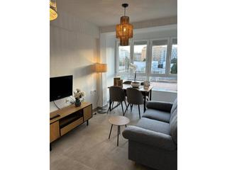 Location Appartement  Rafael calatrava. Alquiler en nueva andalucia para estudiantes