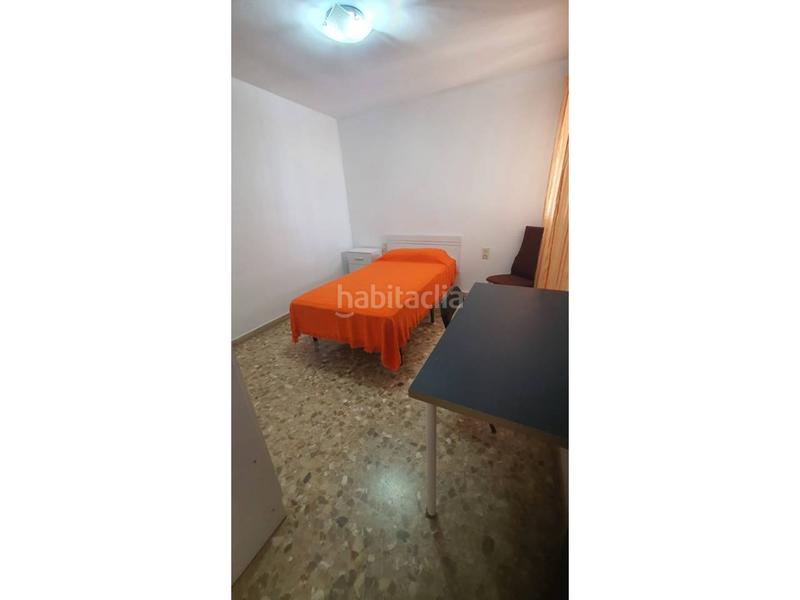 Foto 01a33a8f-5c7d-4bb9-a257-db4202614830. Piso  en venta en carretera de ronda en San Luis Almería