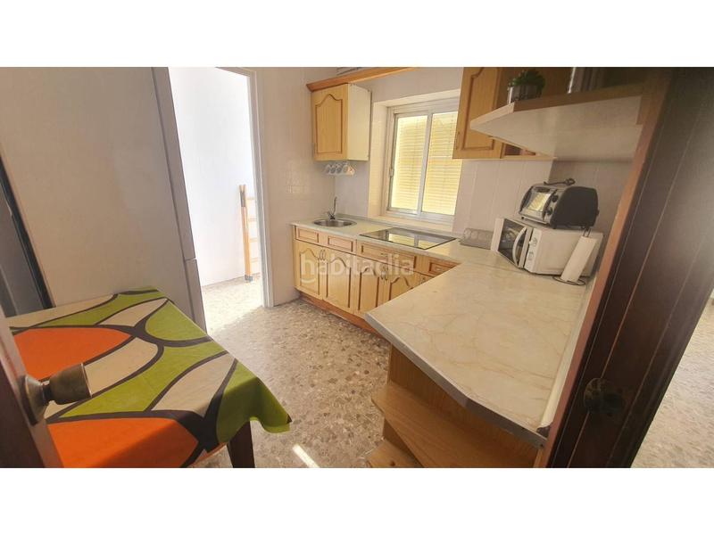 Foto 095731e8-ef6c-4a37-9df6-af91d52d12ff. Piso  en venta en carretera de ronda en San Luis Almería