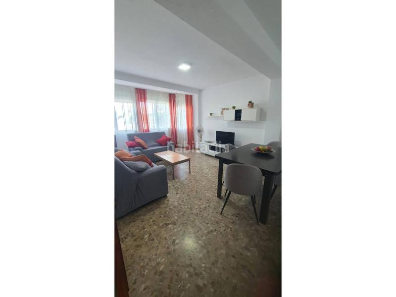 Foto 683eaf1a-a78b-4f52-908b-e2d8a49422aa. Piso  en venta en carretera de ronda en San Luis Almería