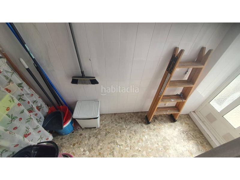 Foto ed85418c-b6f6-4525-857b-324a6cf53c08. Piso  en venta en carretera de ronda en San Luis Almería