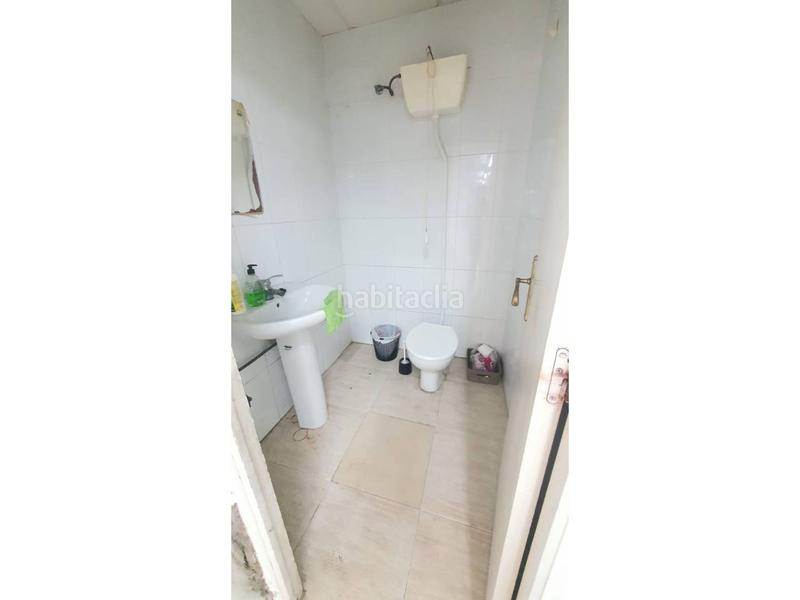 Foto 4c535323-4b91-4f7c-a95f-f8eef562fe91. Alquiler local comercial alquiler de local comercial capital en Almería