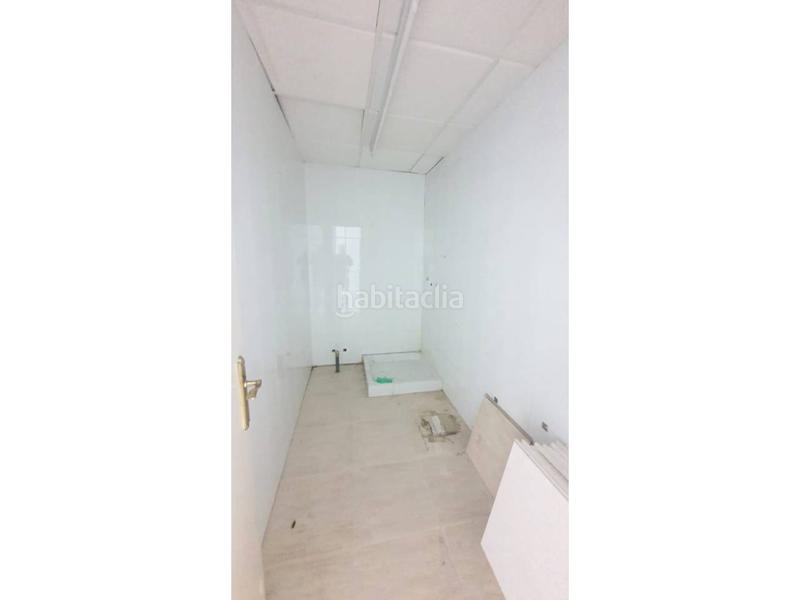Foto 8588997f-f20f-4412-86f3-7902f17e2131. Rent business premise in Nueva Andalucía Almería