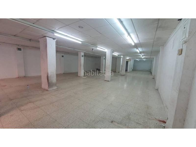 Foto b9778e5f-5316-4399-9477-470e94970276. Rent business premise in Nueva Andalucía Almería