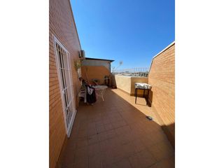 Location Attique  Calle manuel azaña. Ático en alquiler en almería capital