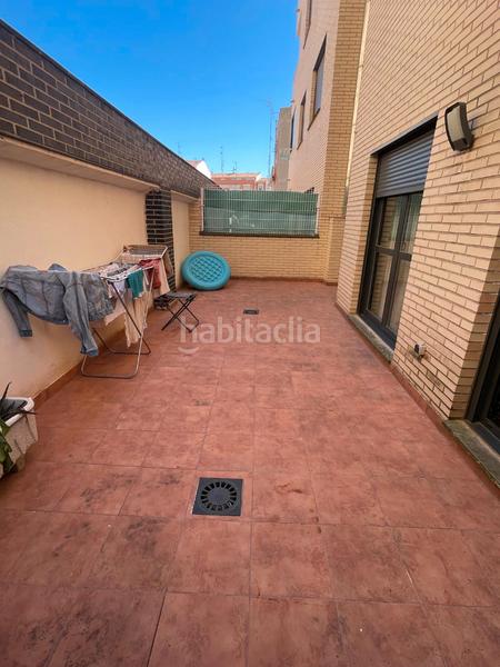 Foto 6c232659-c74c-4ffc-9d00-b50c53f94eee. Apartamento  con terraza + garaje + trastero en cl. sertorio -- 1º planta en Calahorra