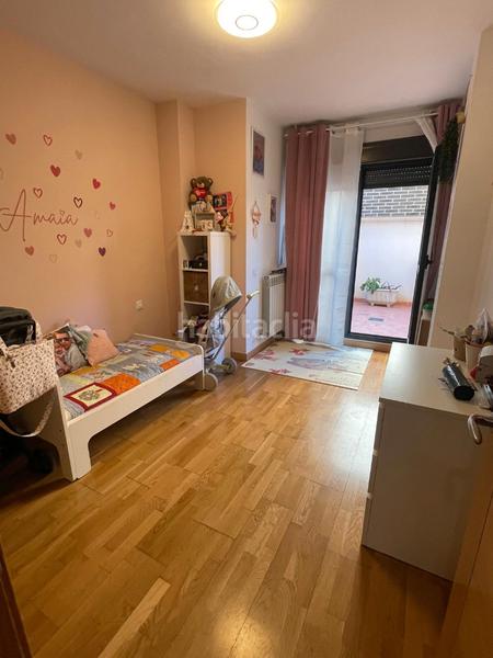 Foto 9a5d98b9-4121-432b-8833-eb0d4a1d1373. Apartamento  con terraza + garaje + trastero en cl. sertorio -- 1º planta en Calahorra