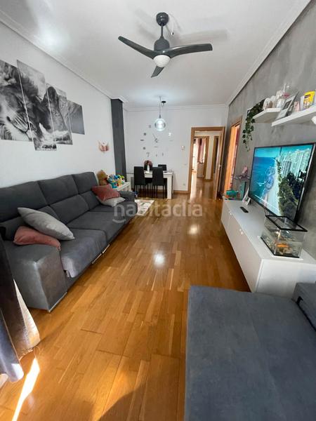 Foto aab5c123-9801-4e06-a421-14810928bd45. Apartamento  con terraza + garaje + trastero en cl. sertorio -- 1º planta en Calahorra