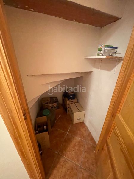 Foto 657a401e-84a1-4c25-a04c-a3f30980894b. Casa adossada amb xemeneia calefacció aparcament a Bergasa