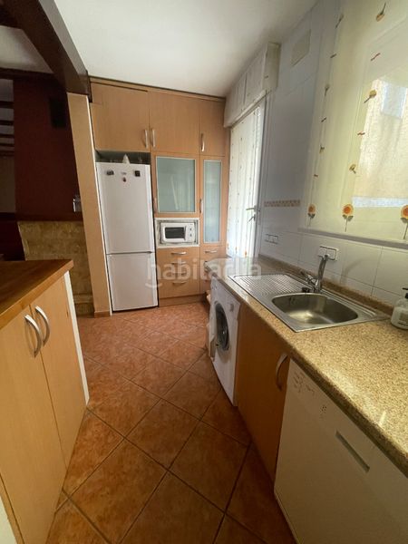 Foto a328722c-ae00-4517-9ff9-c4db86e4e830. Casa adossada amb xemeneia calefacció aparcament a Bergasa