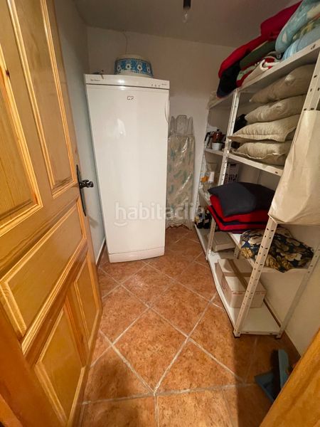 Foto f97acec3-e3fa-4450-8d31-ea83ae0d83de. Casa adossada amb xemeneia calefacció aparcament a Bergasa