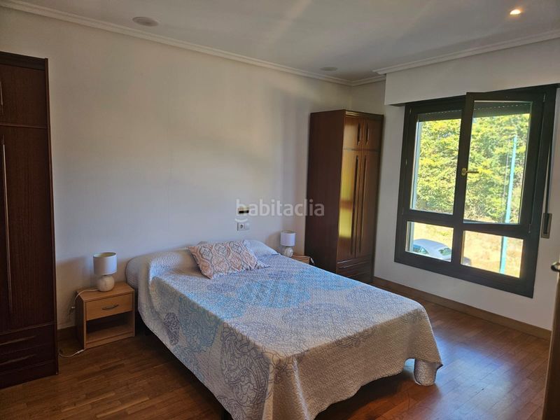 Foto 4511cbb1-f954-4d54-ab5a-4459a3d2b6ca. Casa adossada amb calefacció aparcament a Aia