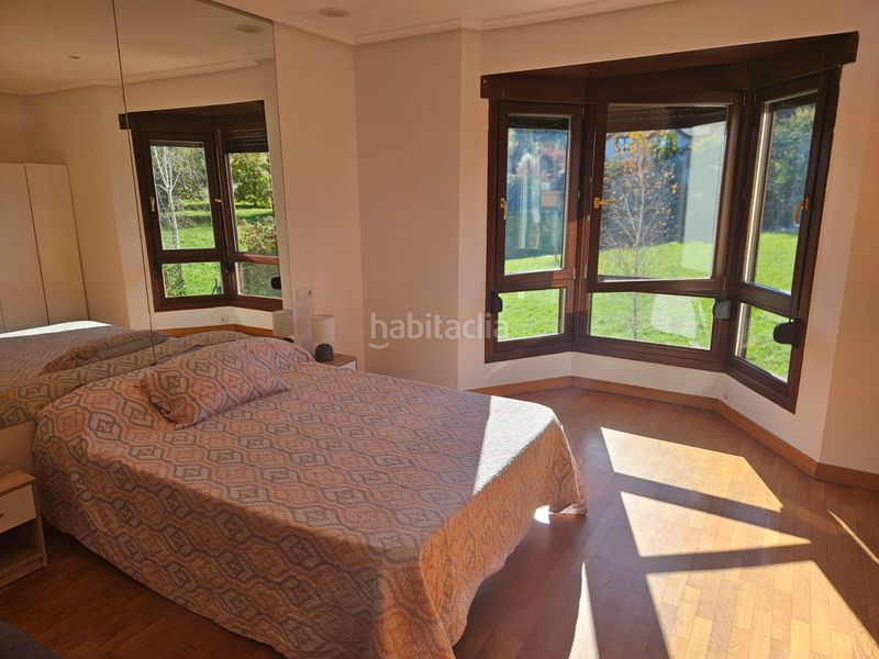 Foto f096ad73-1ca3-4aba-8843-0065b8f2541e. Casa adossada amb calefacció aparcament a Aia