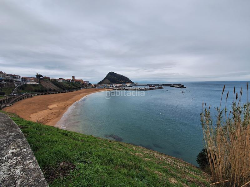 Foto 021046cb-d60a-4b2d-9b3d-b96069610664. Alquiler apartamento  reformado con impresionantes vistas al mar y puerto . en Getaria