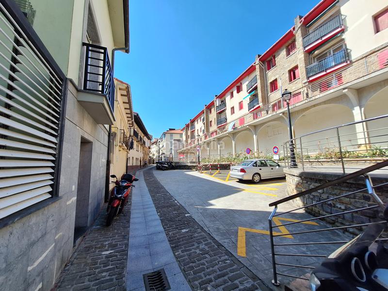 Foto ff12c367-a935-4eeb-af2f-3f05000820d6. Alquiler apartamento  reformado con impresionantes vistas al mar y puerto . en Getaria
