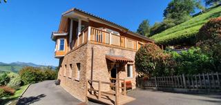 Masia  Urdaneta auzoa barreiatua. Espectacular chalet individual cerca de zarautz.