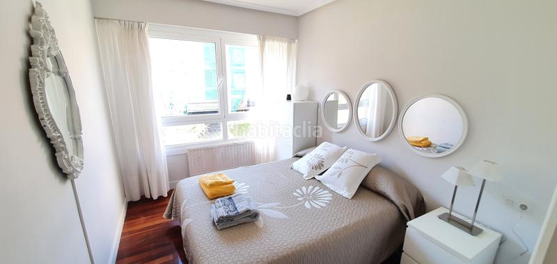 Foto b34c878a-b00a-4a76-a412-66067823df80. Alquiler piso espectacular piso en primera linea de playa. en Zarautz
