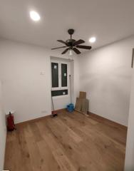Miete Büro in Zarautz. Local en entreplanta en pleno centro.