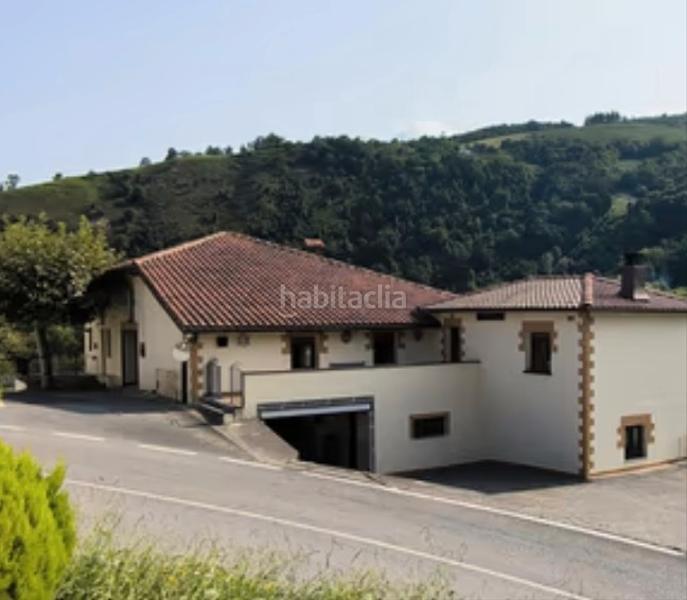 Foto a14a2c99-1ce8-44a3-9b03-cb4553b43069. Masía en Aizarnazabal hirialdea gunea 5 amplio caserio adosado reformado. en Aizarnazabal