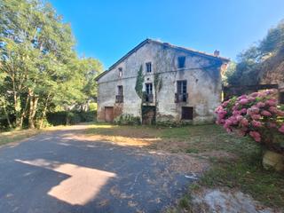 Masia a Askizu auzoa auzoa 28. Espectacular finca rustica en getaria.