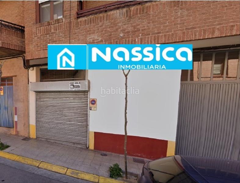 Foto bb3928ef-09ba-42a7-a23a-d178d4f8adda. Parking coche en avenida numancia 22 en Calahorra