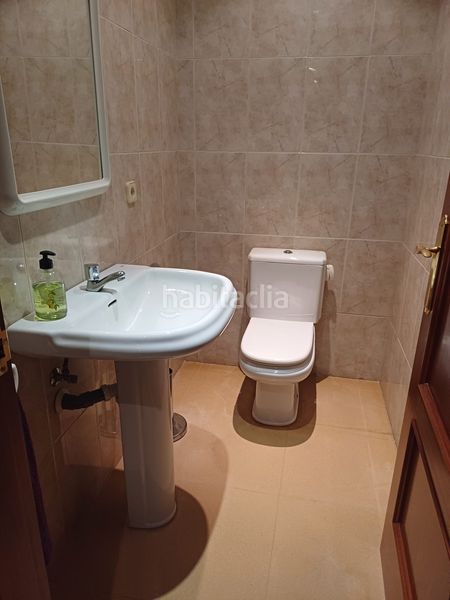 Foto 000476be-5d23-4c15-910a-c8b68d4b7d79. Miete büro in calle bebricio 30 in Calahorra