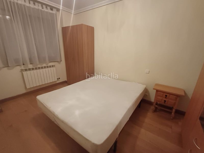 Foto 2eb7bd3e-9a32-4d3e-a78d-ecb29f8acbec. Piso en plaza peña philips 1 en Calahorra